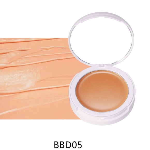 Cream Compact Foundation - Picture 1 of 5